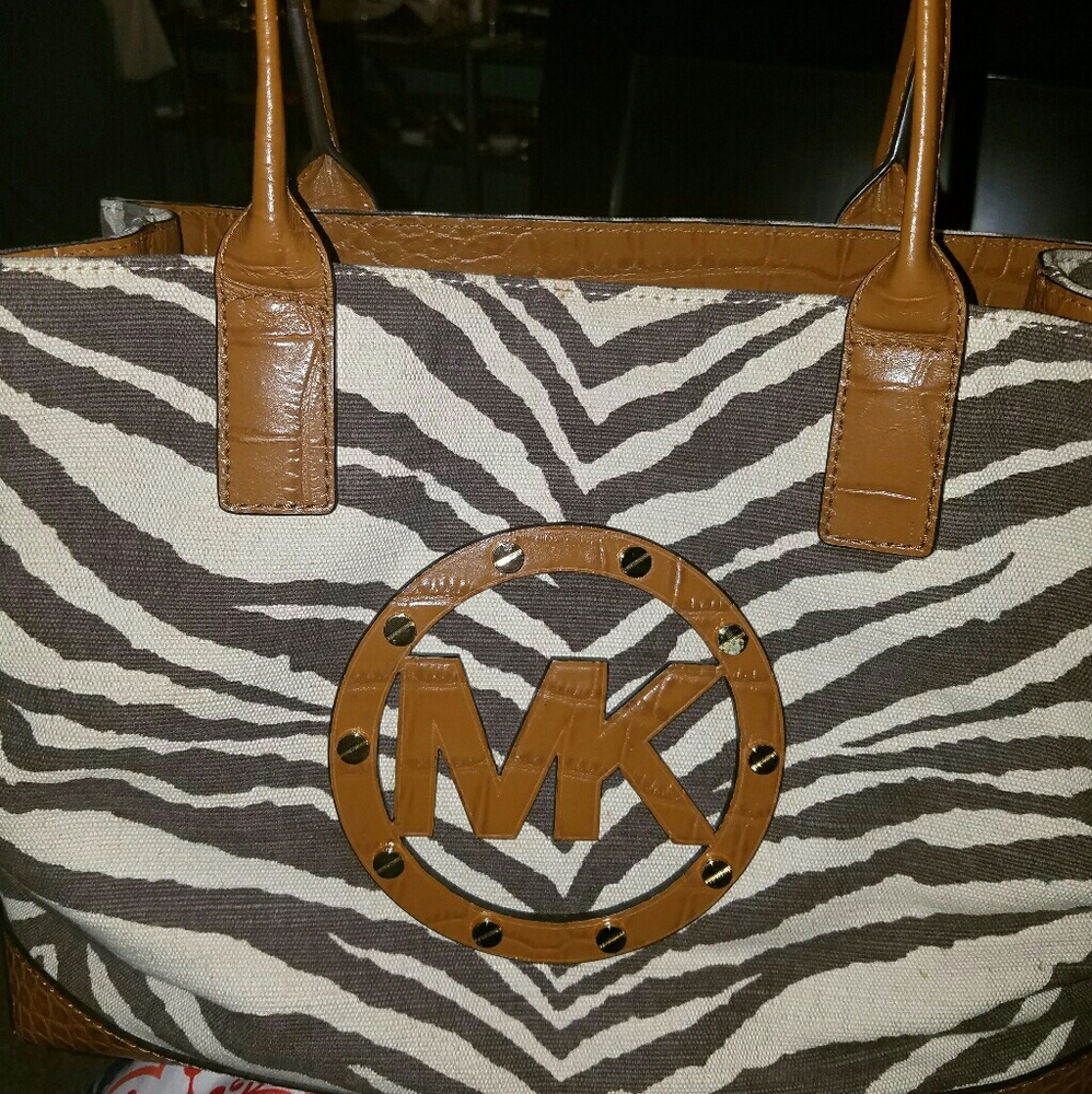 Authentic Michael Kors purse