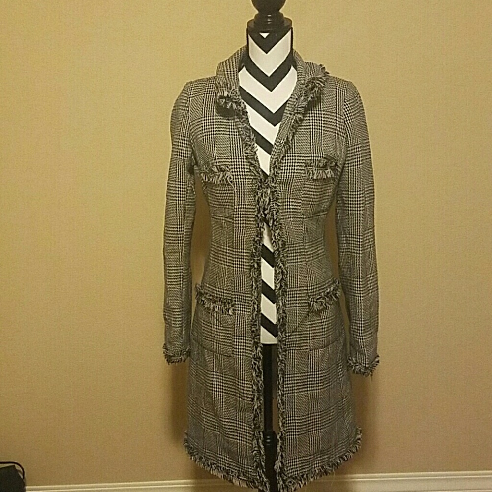Sweet Houndstooth TopCoat