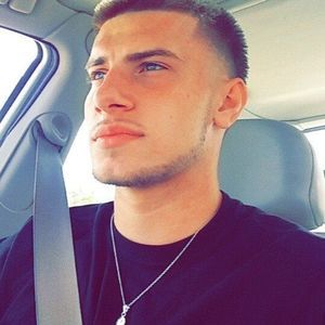 Meet your Posher, Alex