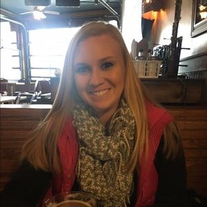 Meet your Posher, Erica