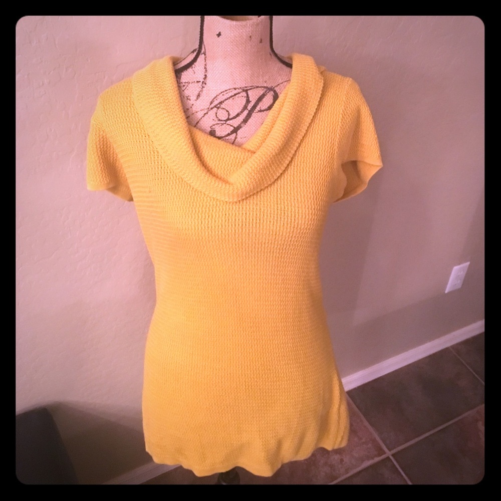 ‼️LAST CHANCE‼️CLASSIQUES NORDSTROM SzM  sweater💞