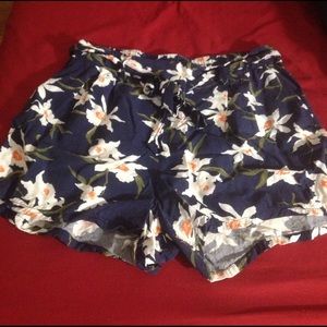 Flower shorts