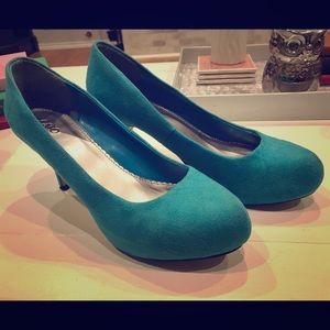 Turquoise heels