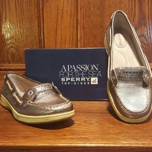 Sperry Top slider
