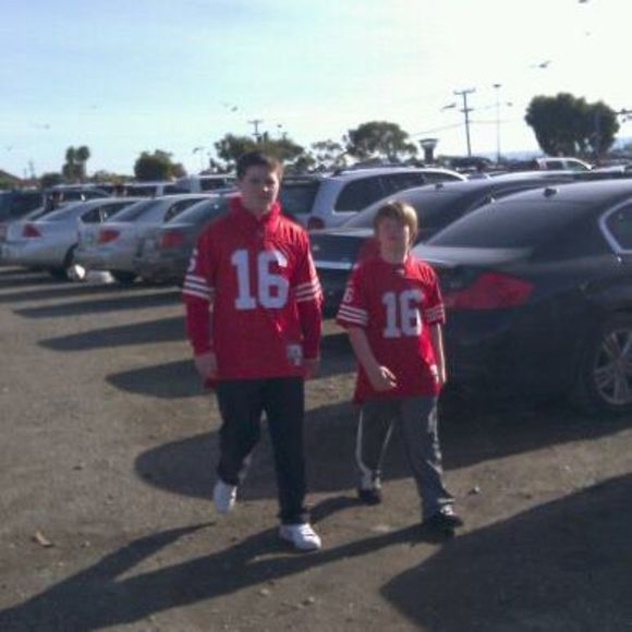 Meet your Posher, Joshua - Picture 1 of 1