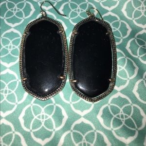 Black on Black large Kendra Scott