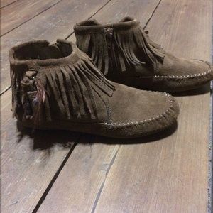 Minnetonka ankle boots