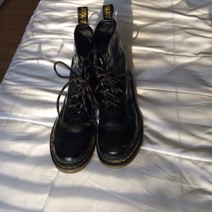 Patent leather Dr. Martens