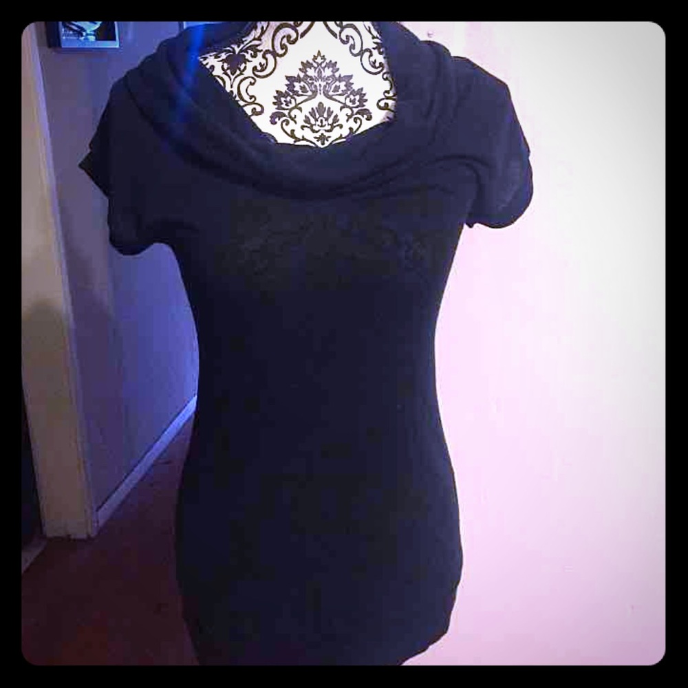 Beautiful black Tunic short sleeve