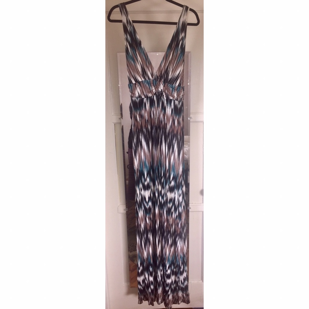 Tart Collections Sleeveless Printed Maxi Dress