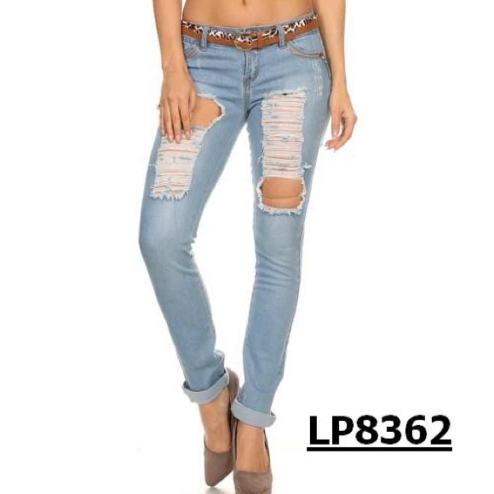 Distressed belted jeans