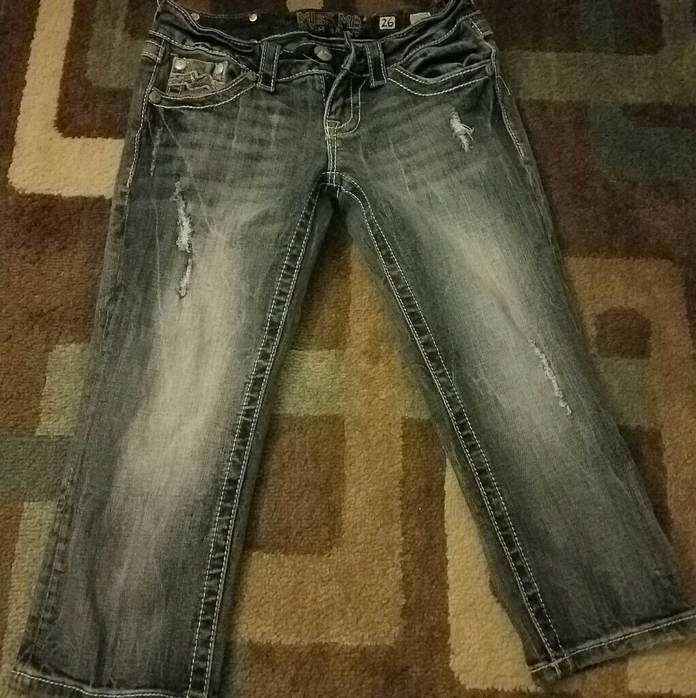 Miss Me capris size 26