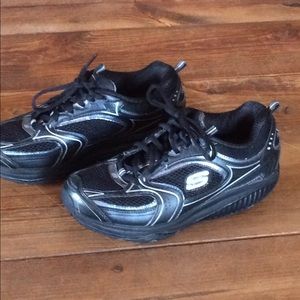 Sketcher Shapeups size 7