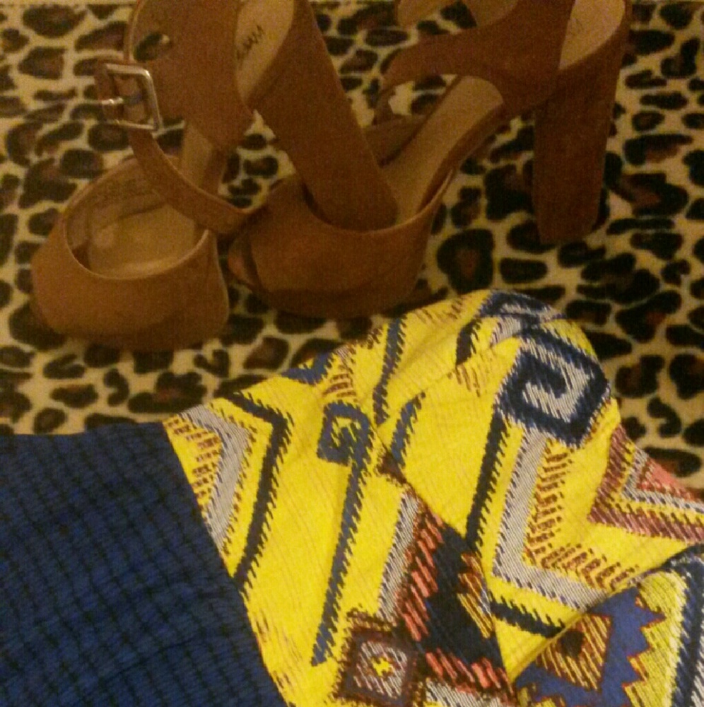 Beautiful maxi dress!