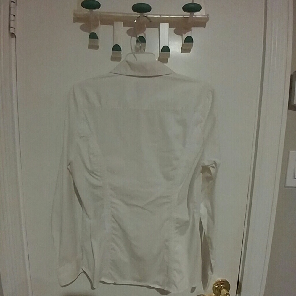 Clothe - Picture 3 of 3