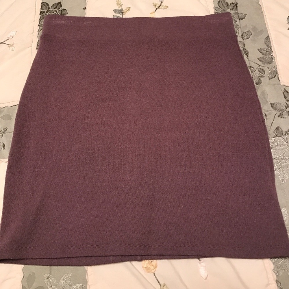 Forever 21 mini skirt*Free with $15 purchase**