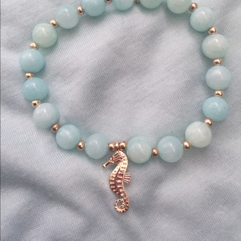 Rose Gold Seahorse beaded bracelet