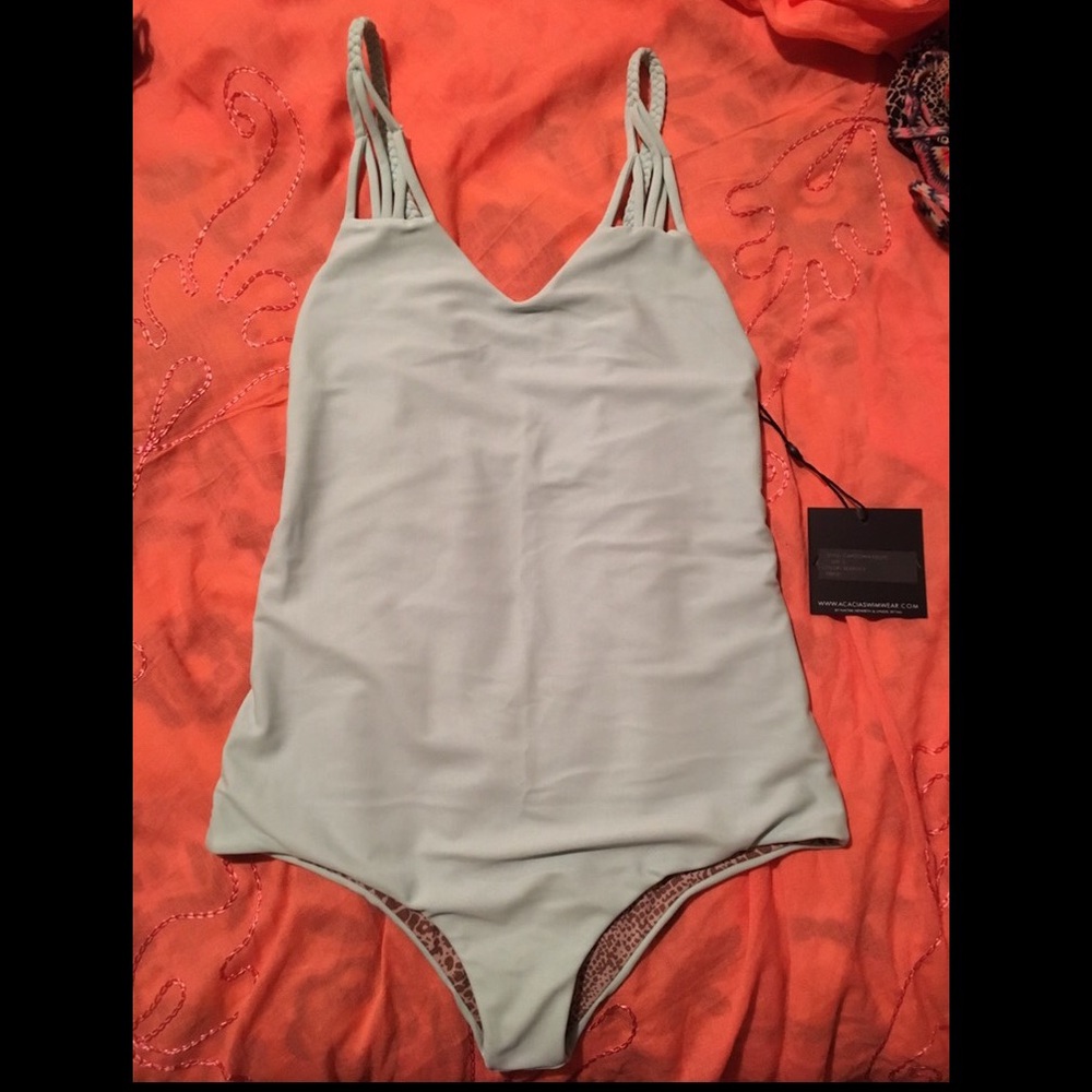 Small tidepool capetown 💙 Brand new with tags!