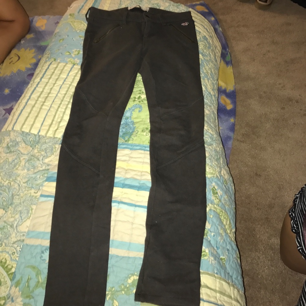 Hollister pants
