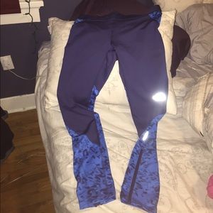 NWT North Face Navy Blue runner Tights size Lg