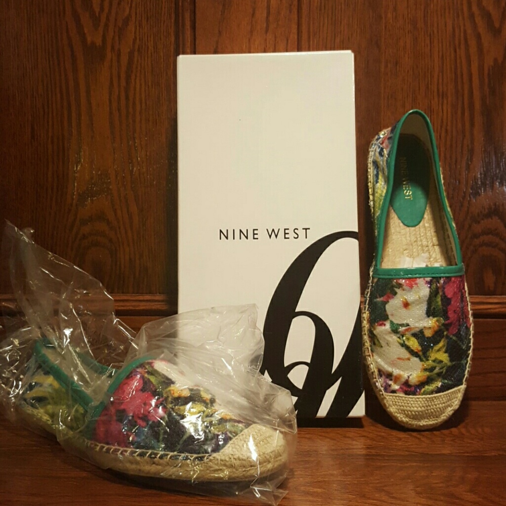 Nine West flats