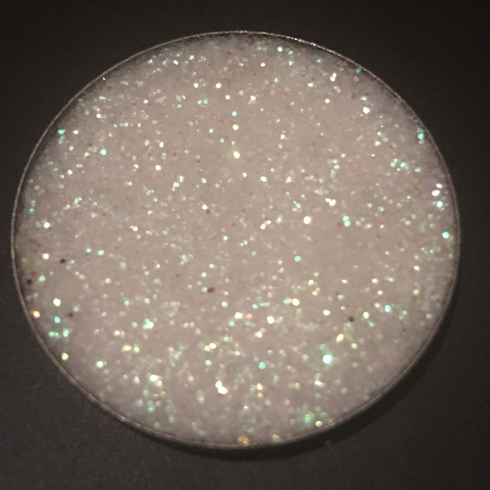 Beauty's Forever Foiled Eyeshadow Bundle (4)🎀