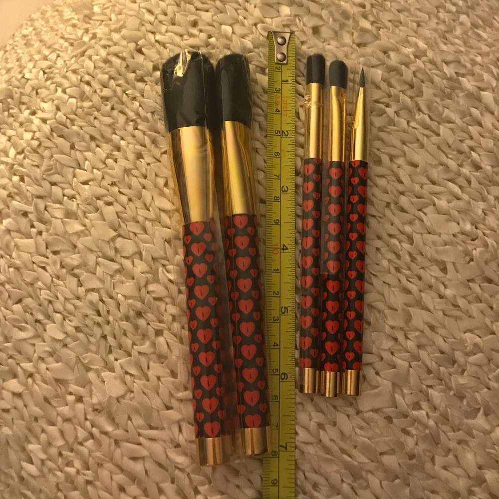 BYOB Brushes - Picture 3 of 5
