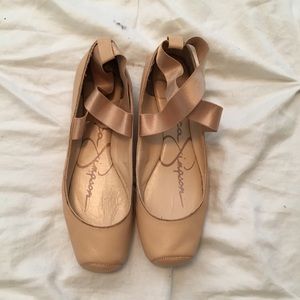 Jessica Simpson Mandalaye Elastic Ballet Falts