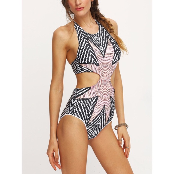 ✨HP✨Tribal Print Cutout One-Piece Swimwear✨ - Picture 4 of 6