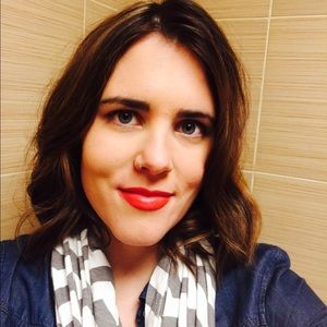 Meet your Posher, Stefanie