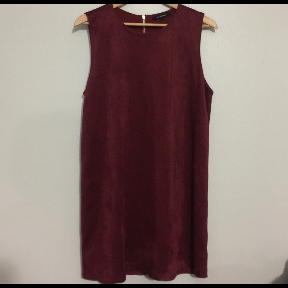 Line Shift Velvet Dress