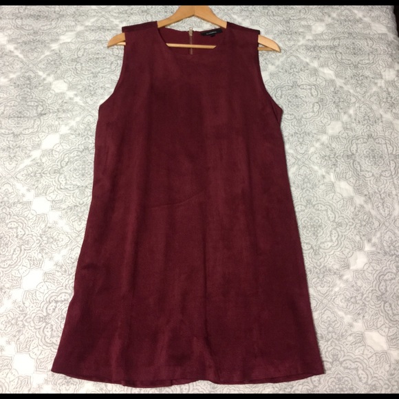 Line Shift Velvet Dress - Picture 3 of 4