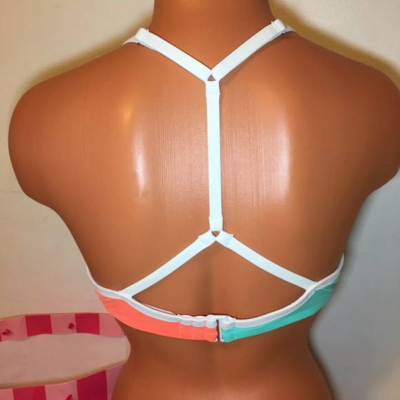 NEW VS STRAPPY FRONT PUSH UP TOP SWIM - Picture 4 of 5