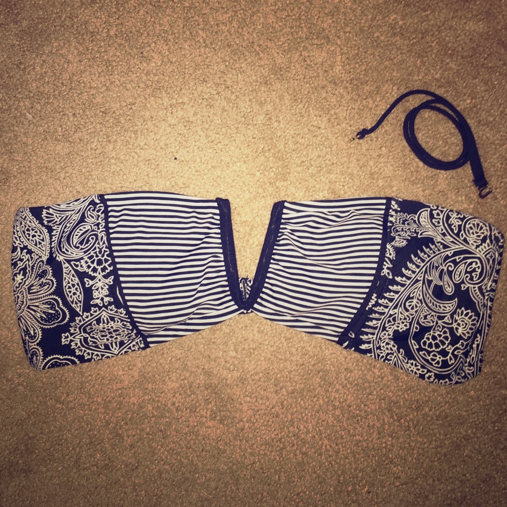 Bikini top