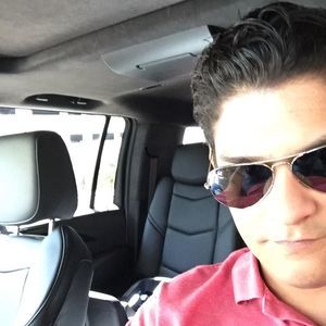 Meet your Posher, Giovanni