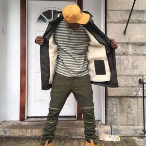 Meet your Posher, Marvin