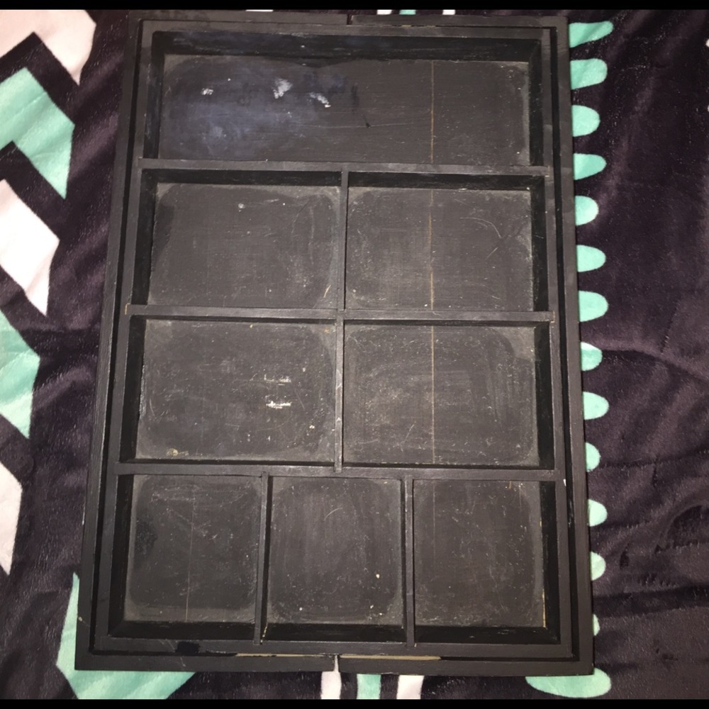 Makeup/ jewelry organizer