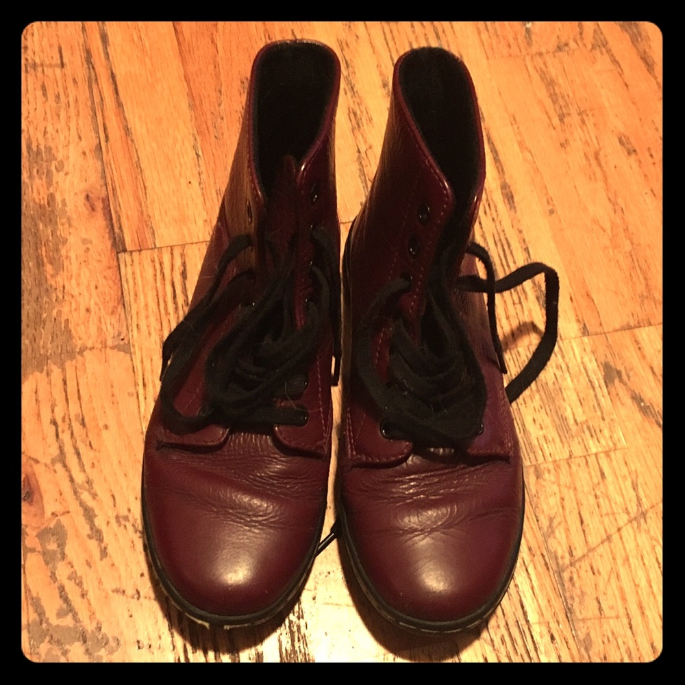 Doc Martens Oxblood Leyton