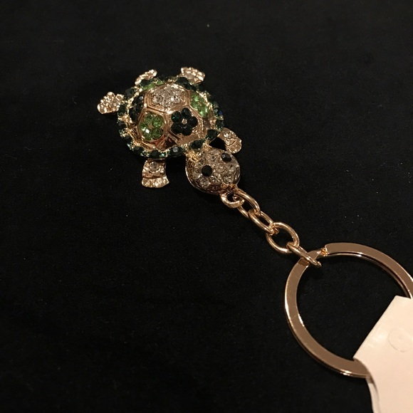 NWT Rhinestone Turtle Keychain - Picture 2 of 5