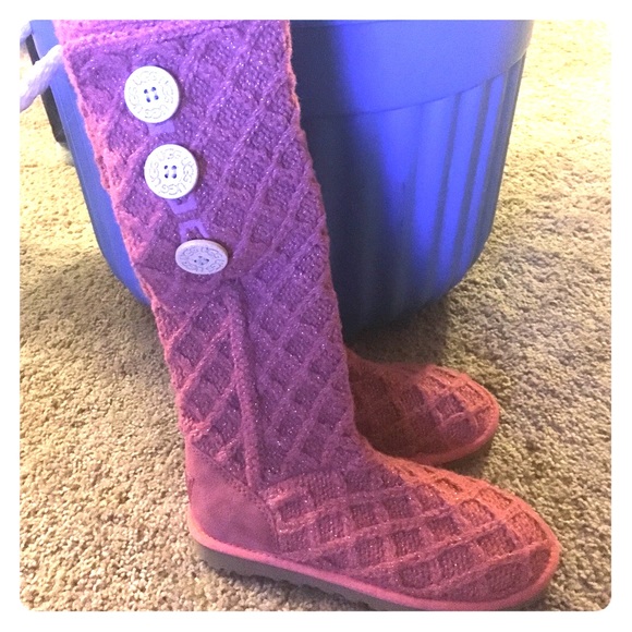 Size 5 Dusty Rose UGG Lattice Cardy boot - Picture 1 of 4