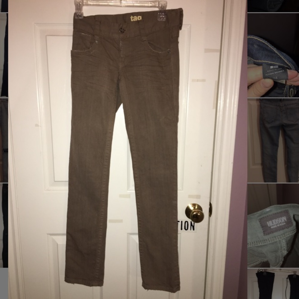 beige Tag jeans