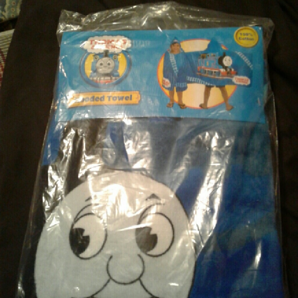 Thomas the train hooded towel NEW  never opened