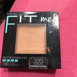 Maybelline matte & poreless shade 320 tan