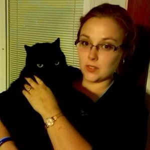 Meet your Posher, Larissa