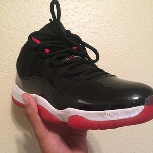 Jordan Bred 11 Low