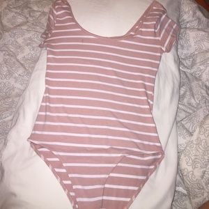 Bodysuit .