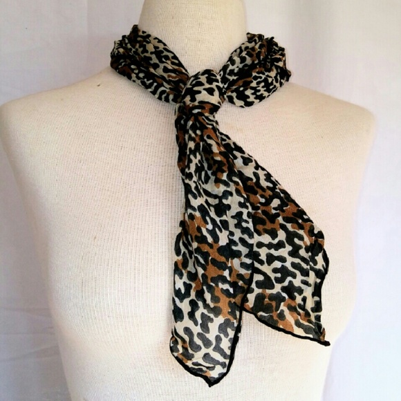 Vintage Accessories - HEAD/Neck Animal Print Scarf Vintage Accessories - HEAD/Neck Animal Print Scarf