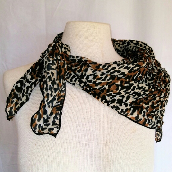 Vintage Accessories - HEAD/Neck Animal Print Scarf Vintage Accessories - HEAD/Neck Animal Print Scarf