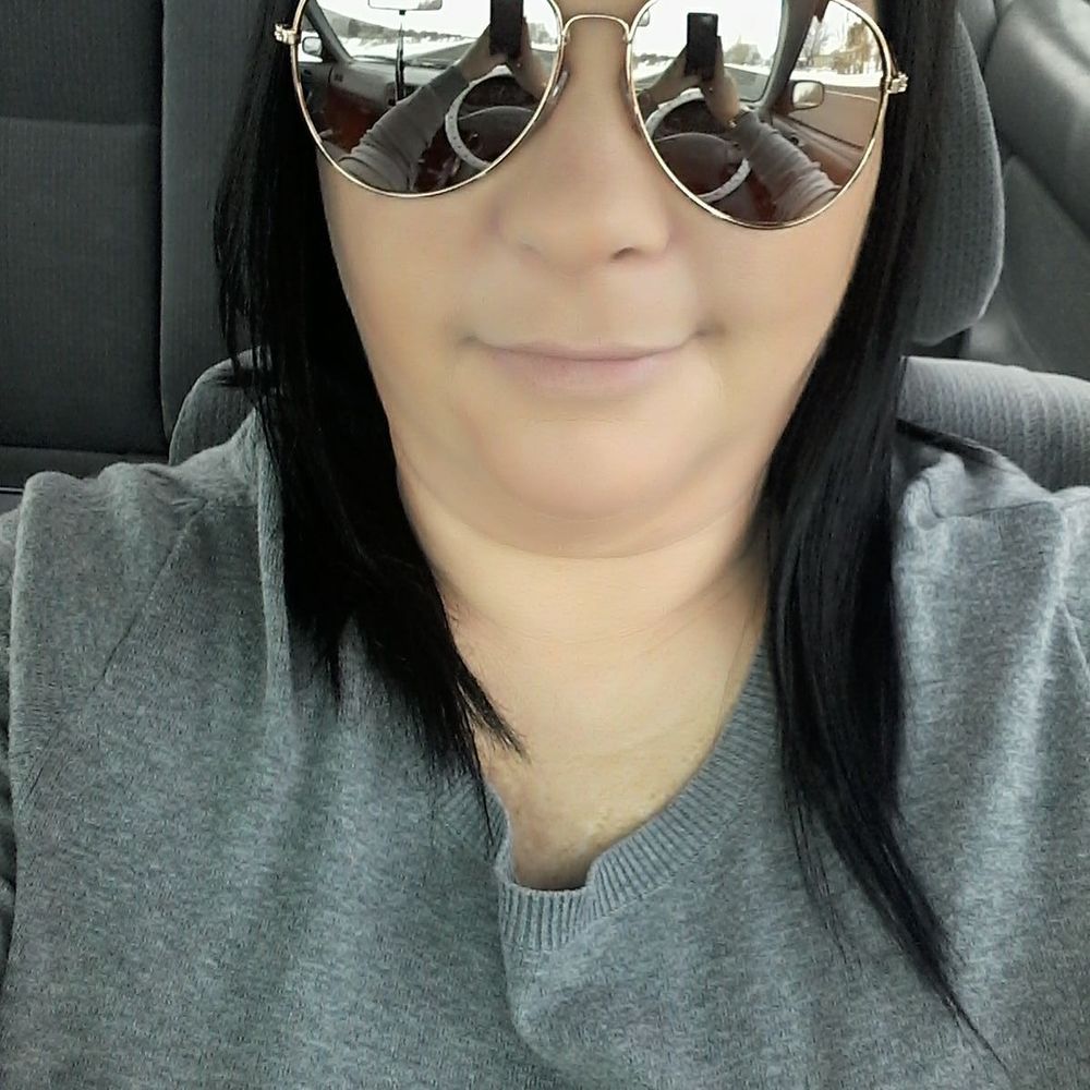 Meet your Posher, Astrid