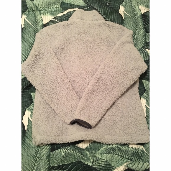 Victoria's Secret Pink Sherpa Pullover L - Picture 3 of 4